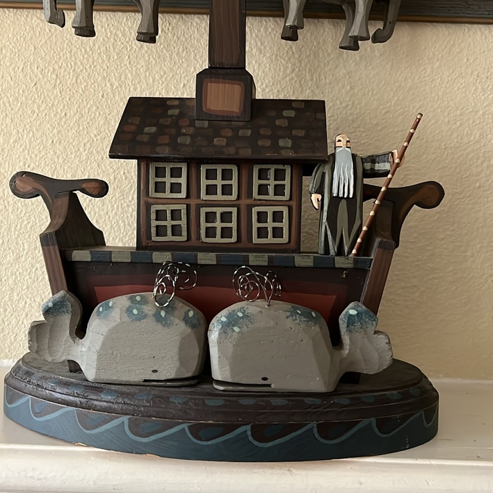 Noah's Ark Folk Art, Hand Made by Maurice and Kelly Dallas 13”x 6”x 26” mantle - Picture 2 of 12